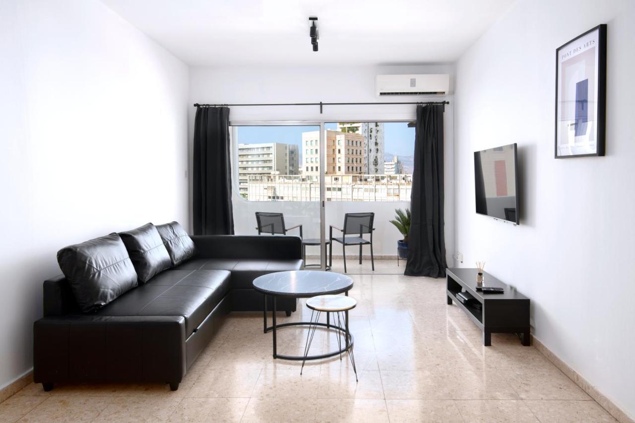 Urban Condo 10 - 2 Bdr Nikosia Bagian luar foto