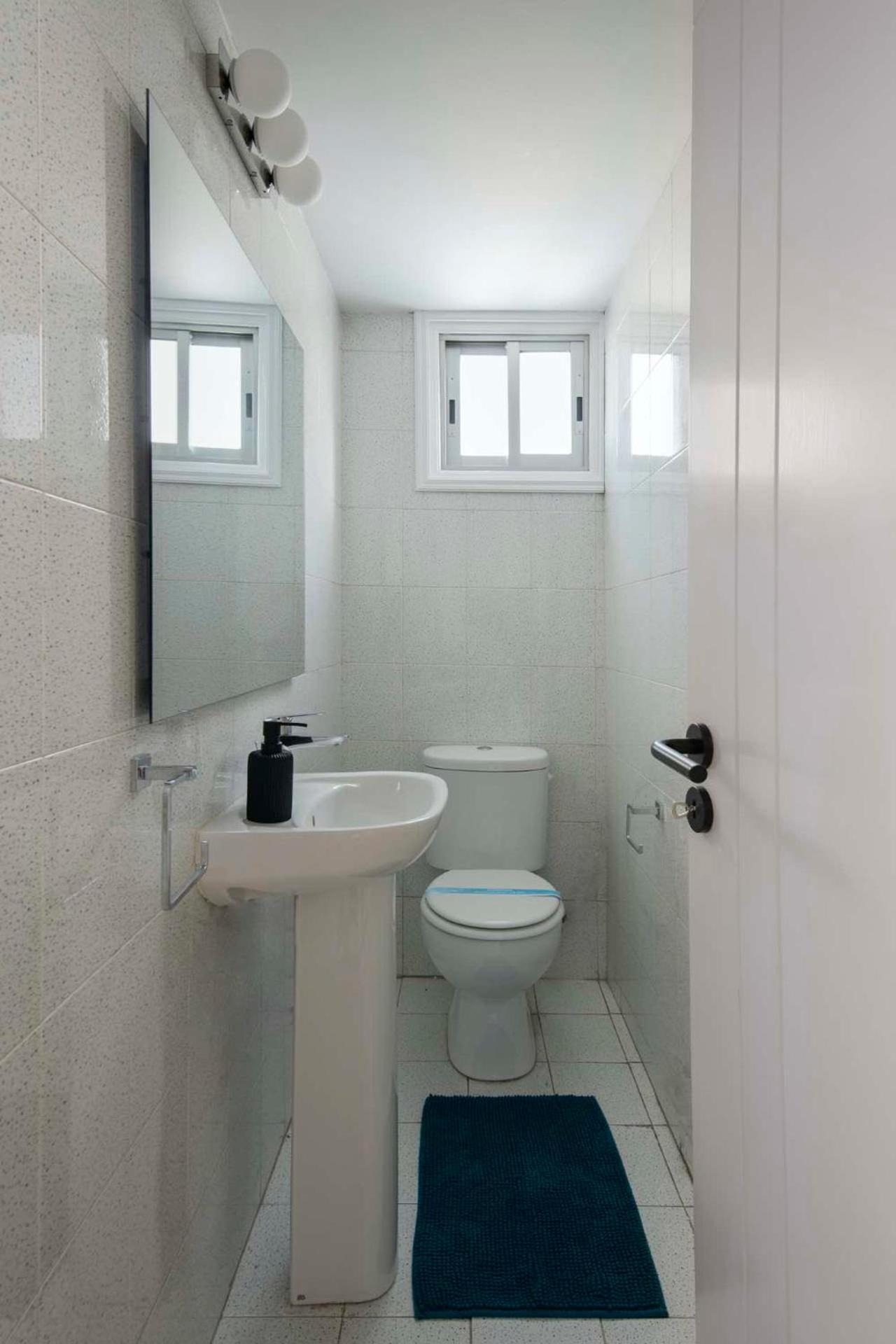 Urban Condo 10 - 2 Bdr Nikosia Bagian luar foto